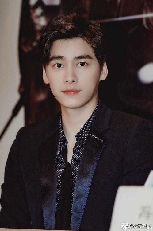 娱乐八卦吃瓜赵丽颖,娱乐圈的甜蜜瓜果，甜蜜背后的辛酸历程